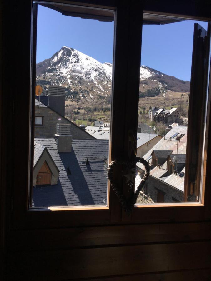 Esplendido Atico En Sallent Con Vistas Sallent de Gállego Exterior foto