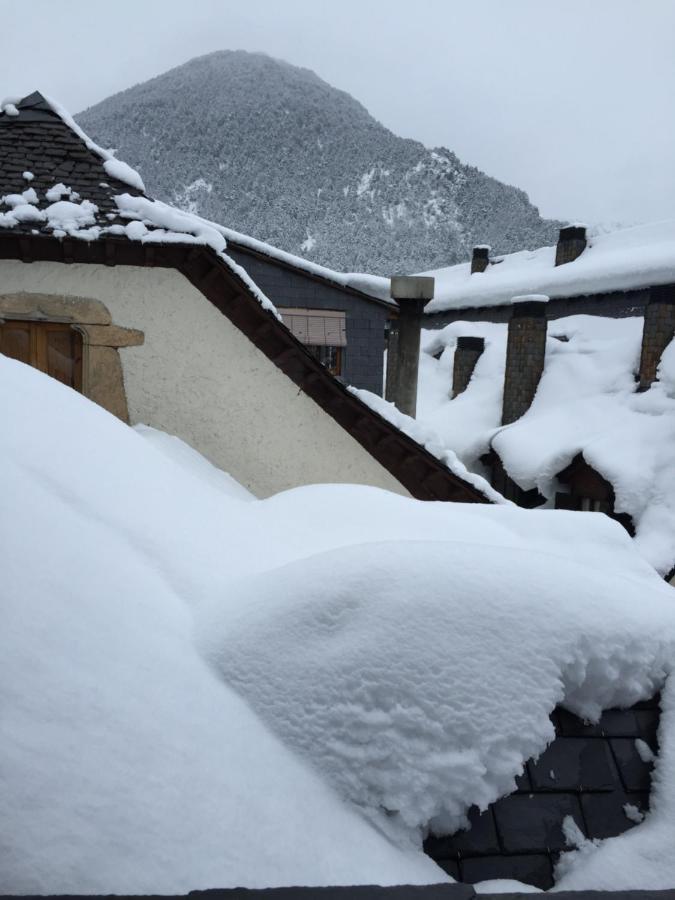Esplendido Atico En Sallent Con Vistas Sallent de Gállego Exterior foto